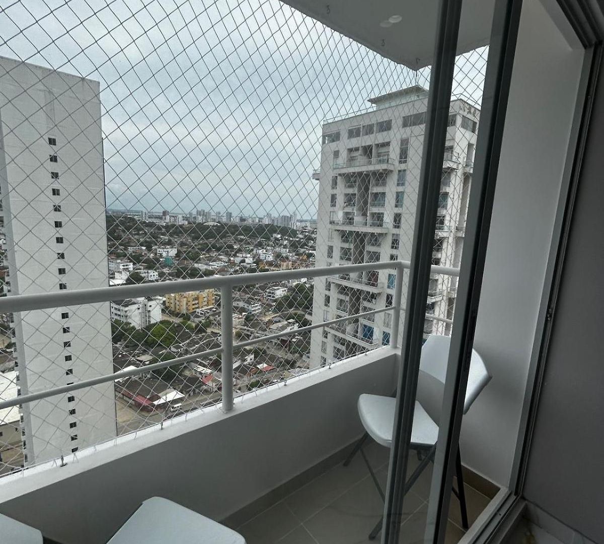 Apartamento 2704 *