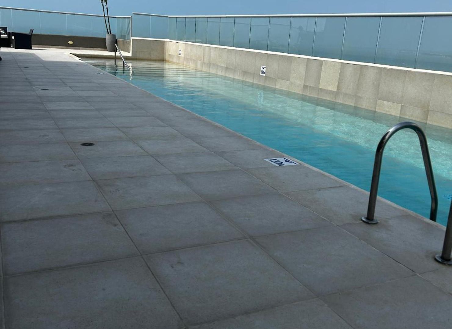 2704 Apartamento *