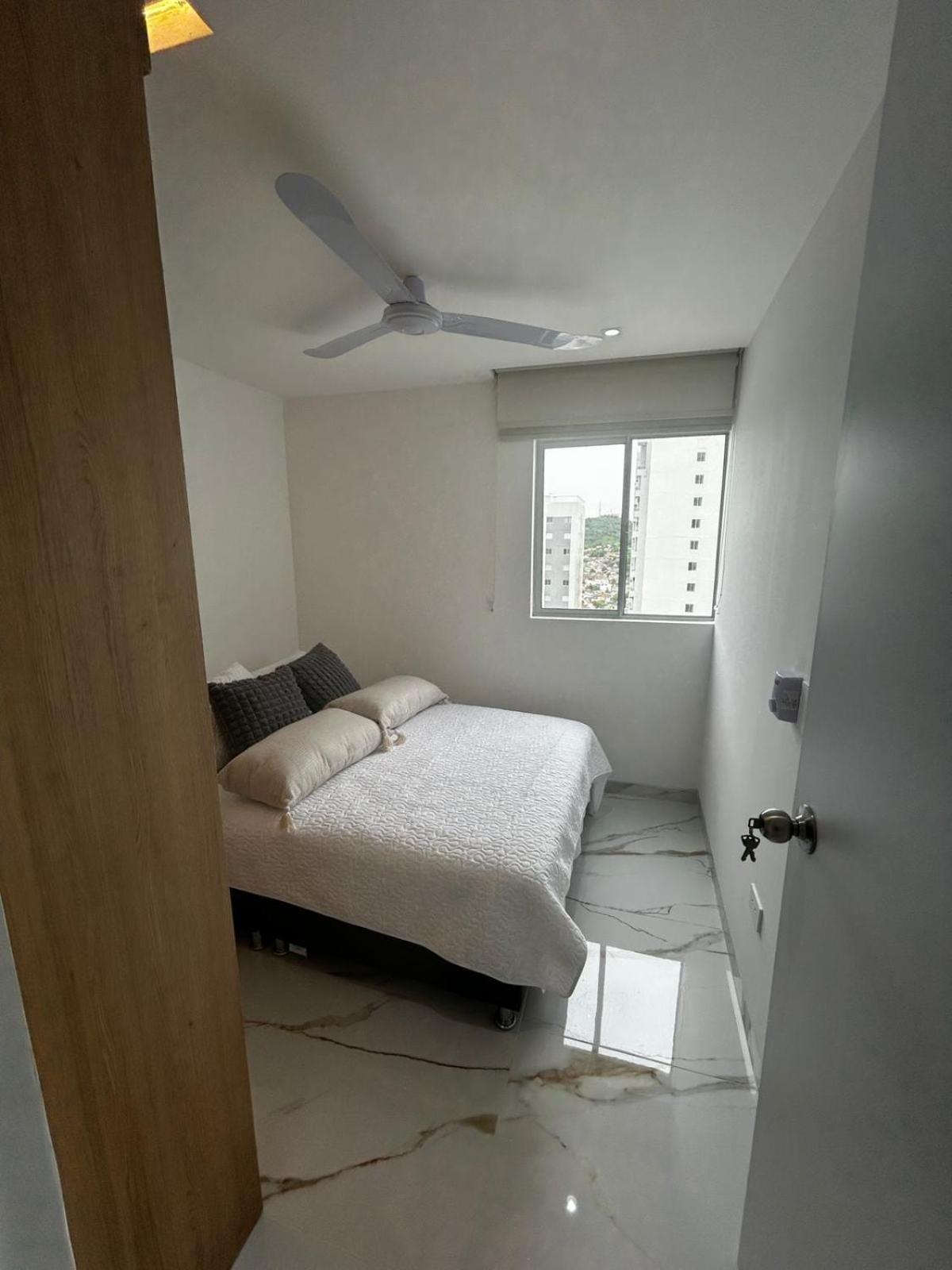 2704 Apartamento